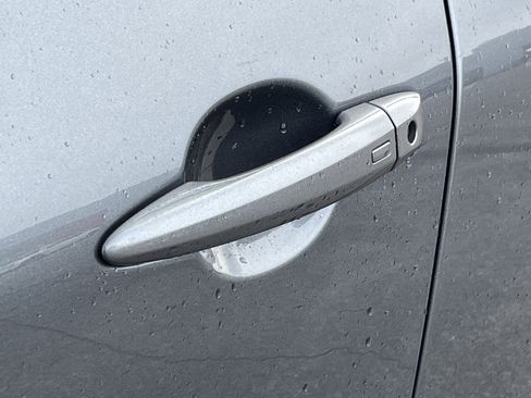 Used 2021 Nissan Rogue SL image 13