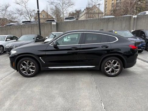 Certified 2023 BMW X4 xDrive30i w/ Premium Package image 4