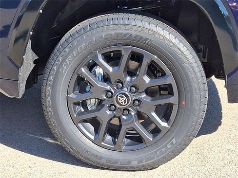 New 2025 Toyota Tundra Platinum image 8