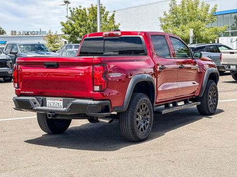 Used 2026 Chevrolet Colorado Trail Boss AWD/4WD image 4