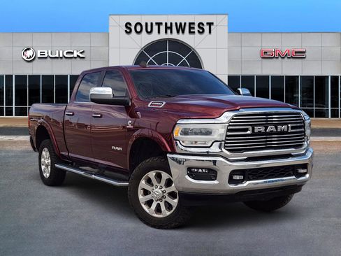 Used 2022 RAM 2500 Laramie image 1