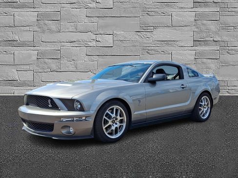 Used 2008 Ford Mustang Shelby GT500 RWD image 4