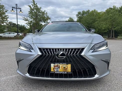 Used 2025 Lexus ES 350 Ultra Luxury FWD image 3