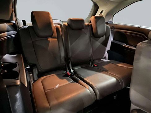 Used 2023 Honda Odyssey Touring image 81