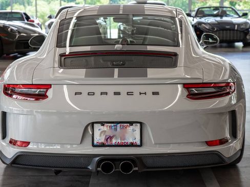 Used 2018 Porsche 911 GT3 RWD image 8