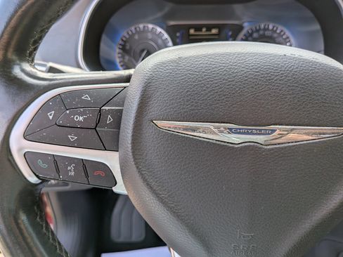 Used 2016 Chrysler 200 Limited w/ Convenience Group FWD image 35