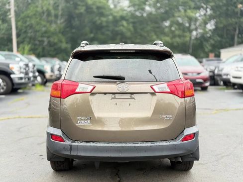 Used 2013 Toyota RAV4 Limited AWD/4WD image 6