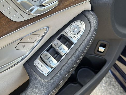 Used 2020 Mercedes-Benz C 300 Sedan image 22
