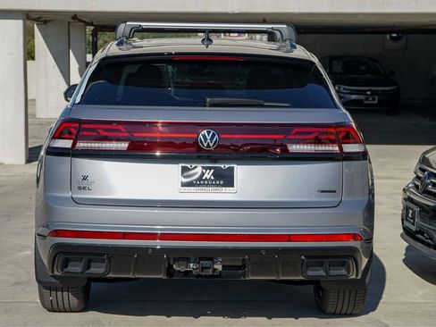 New 2026 Volkswagen Atlas Cross Sport SEL R-Line AWD/4WD image 6