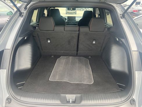 Used 2025 Honda HR-V Sport image 11