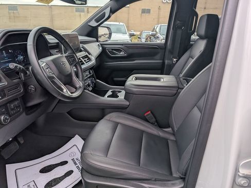 Used 2024 Chevrolet Tahoe Z71 w/ Z71 Off-Road Package image 14