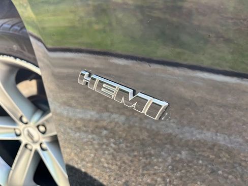 Used 2017 Dodge Charger R/T RWD image 44