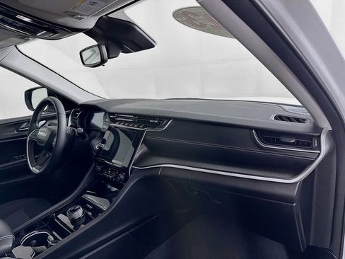 Certified 2023 Jeep Grand Cherokee L Laredo w/ Luxury Tech Group I image 41