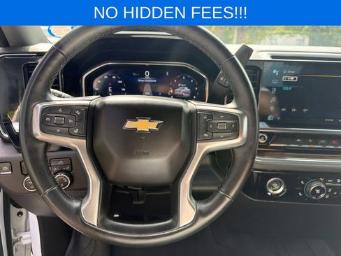 Used 2023 Chevrolet Silverado 1500 LT w/ Protection Package RWD image 17