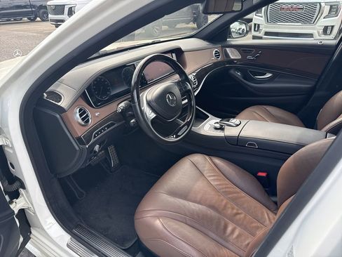 Used 2016 Mercedes-Benz S 550 Sedan image 9