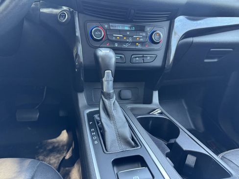 Used 2017 Ford Escape Titanium AWD/4WD image 20
