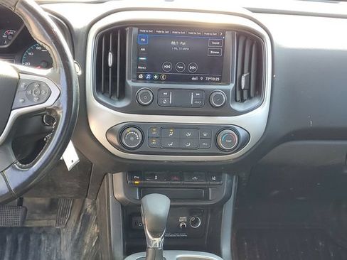 Used 2022 Chevrolet Colorado LT w/ Fleet Safety Package RWD image 28