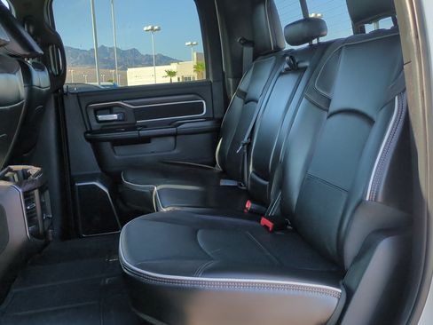 Used 2025 RAM 2500 Laramie AWD/4WD image 27