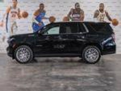 Used 2023 Chevrolet Tahoe High Country AWD/4WD image 9