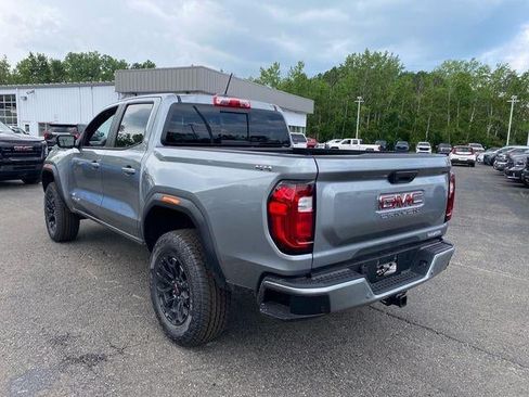 New 2026 GMC Canyon Elevation AWD/4WD image 3