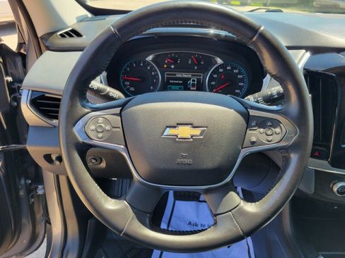 Used 2019 Chevrolet Traverse LT w/ LPO, Floor Liner Package FWD image 16