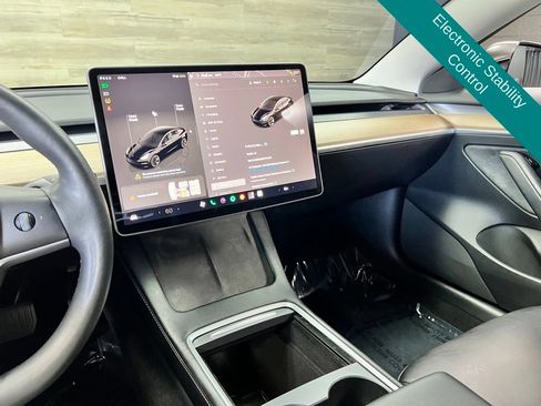 Used 2023 Tesla Model 3 Standard Range RWD image 10