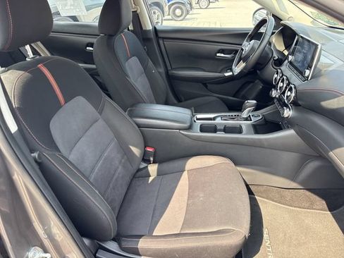 Used 2025 Nissan Sentra SR FWD image 23
