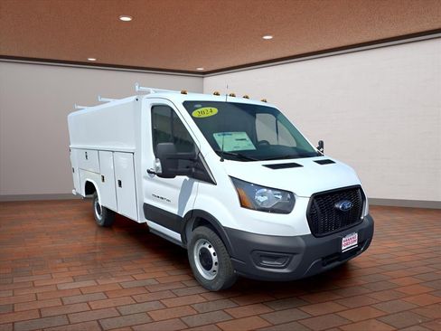 Used 2024 Ford Transit 250 image 2