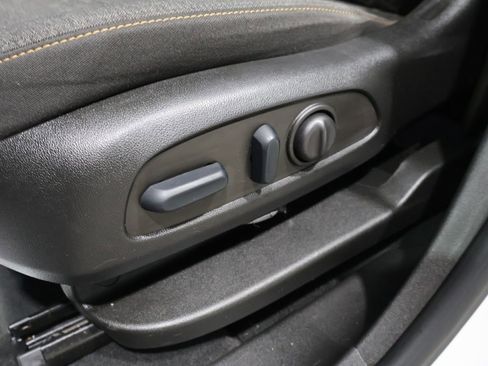 Used 2022 Chevrolet Equinox LT image 13