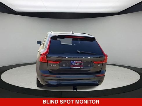 Used 2022 Volvo XC60 B5 Momentum AWD/4WD image 7