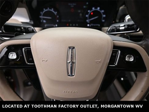 Used 2021 Lincoln Corsair Standard w/ Equipment Group 101A image 23