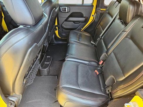 Used 2021 Jeep Wrangler Unlimited Rubicon AWD/4WD image 18