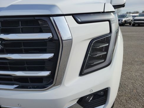 Certified 2025 GMC Yukon XL Elevation w/ LPO, Floor Liner Package image 9