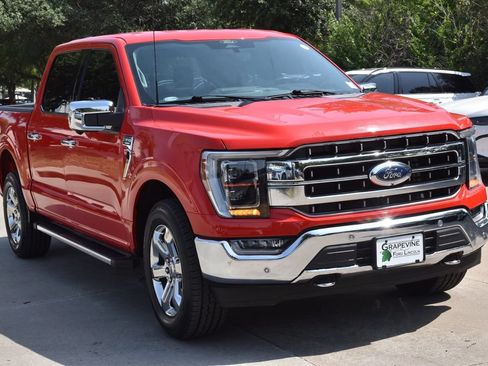 Used 2022 Ford F150 Lariat w/ Equipment Group 502A High AWD/4WD image 4