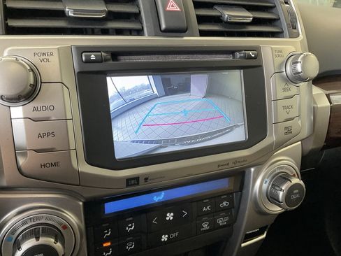 Used 2016 Toyota 4Runner Limited image 17