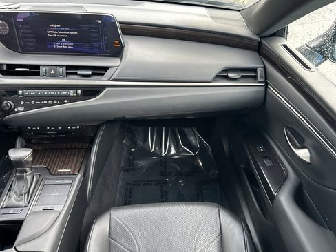 Used 2019 Lexus ES 350 image 29