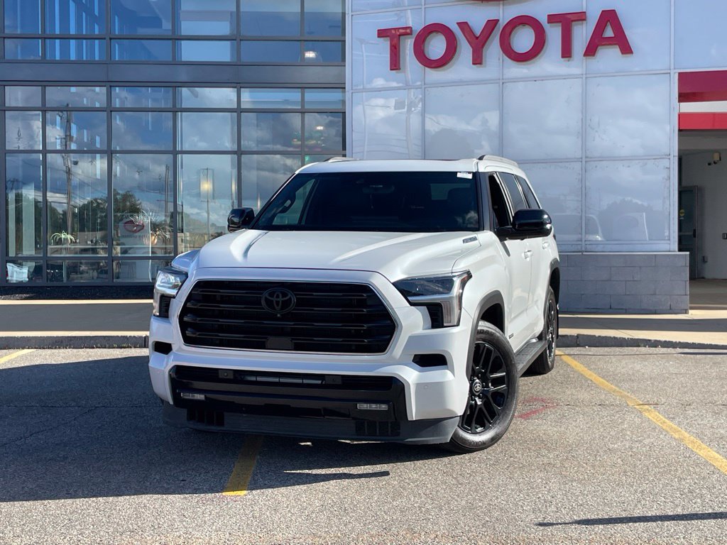 Used 2025 Toyota Sequoia Limited AWD/4WD image 1