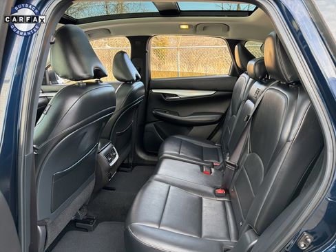 Used 2019 INFINITI QX50 Luxe image 20