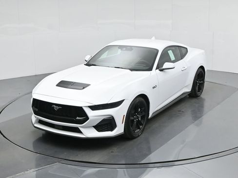 New 2026 Ford Mustang GT image 32