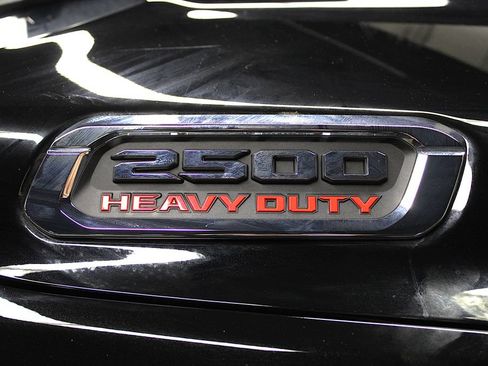 New 2026 RAM 2500 Big Horn AWD/4WD image 42
