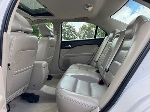 Used 2009 Ford Fusion SEL FWD image 18