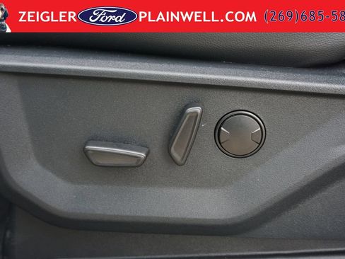 Used 2026 Ford F150 Lariat AWD/4WD image 19