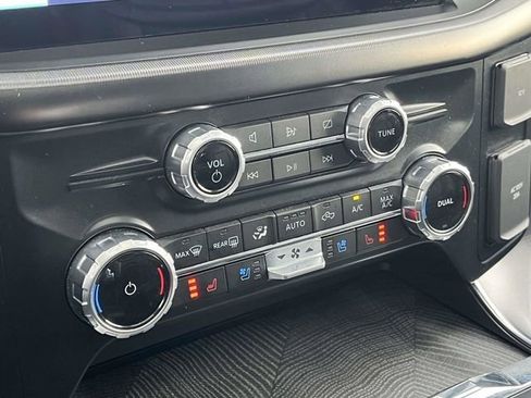 Used 2023 Ford F150 Platinum w/ Equipment Group 701A High image 33