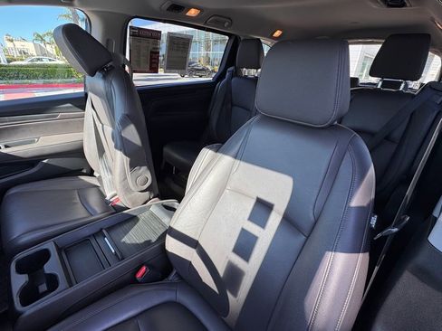 Used 2019 Honda Odyssey EX-L image 13