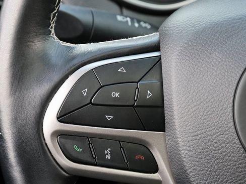 Used 2021 Jeep Cherokee Latitude Lux 80th Anniv w/ Quick Order Package 26U 80TH image 20