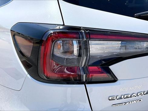 Used 2025 Subaru Outback Touring XT AWD/4WD image 31
