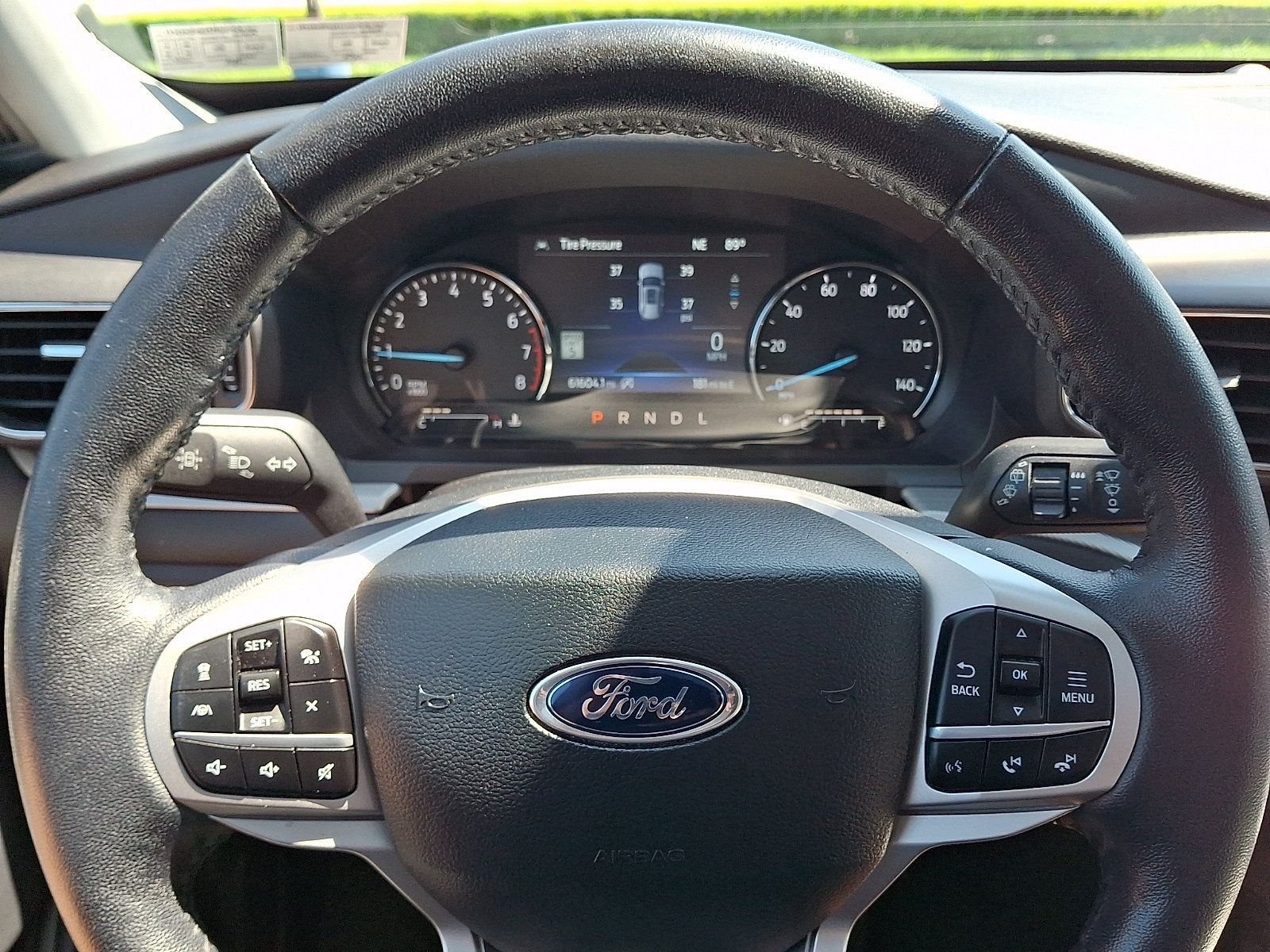 Certified 2021 Ford Explorer XLT w/ Equipment Group 202A AWD/4WD image 24