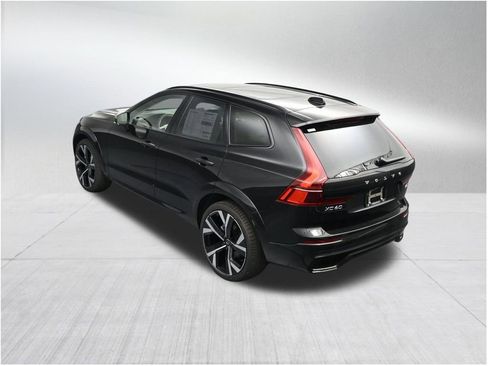 New 2026 Volvo XC60 B5 Ultra AWD/4WD image 15