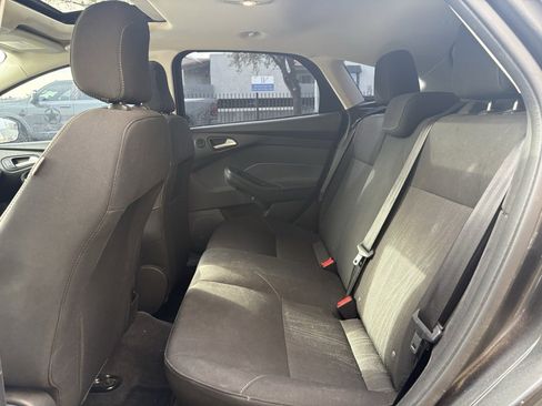 Used 2018 Ford Focus SEL image 13