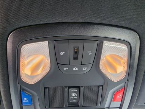 Used 2026 RAM 2500 Tradesman AWD/4WD image 19